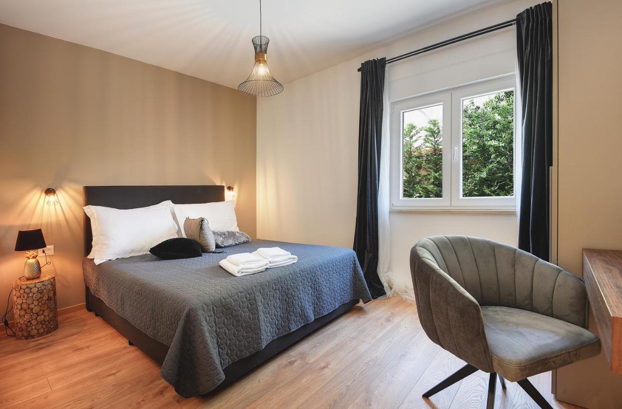 Vila Una With Private Pool Near Rovinj - Open 2022 Rovinjsko Selo Luaran gambar